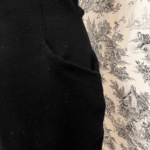 Alain Manoukian womens wool blend sleeveless black dress with front pockets M - Picture 6 of 7